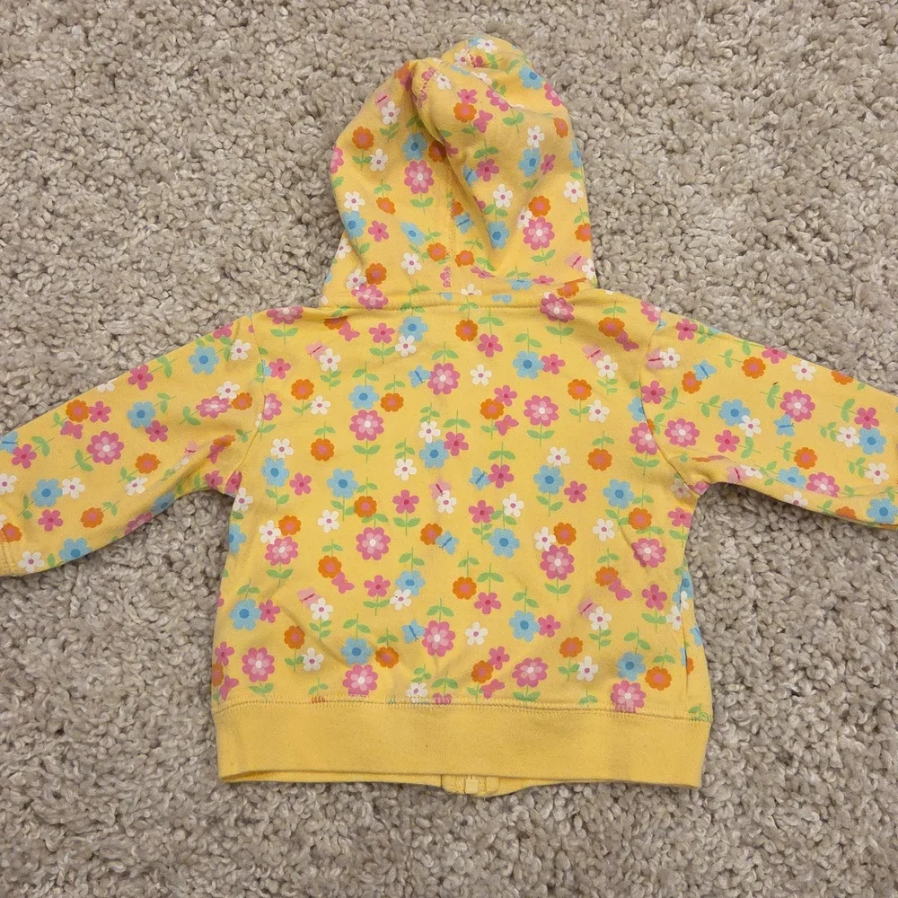 Carter's Kids Zip Up Hoodie Size 9mo
